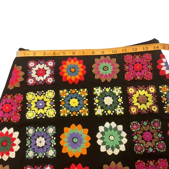 Judith March Festival Granny Square Crochet Mini Skirt - Picture 8 of 12